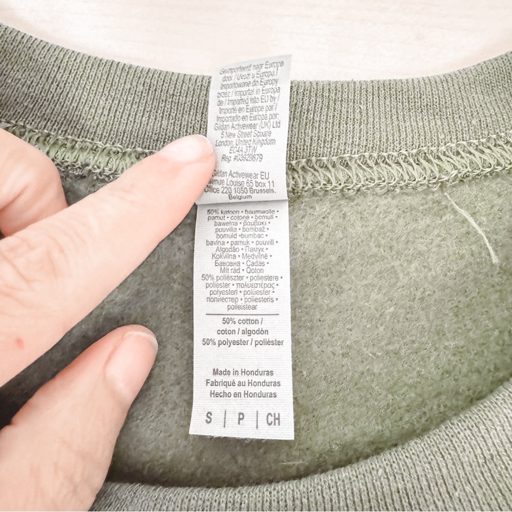 Taylor‎ Swift ...Ready For It Sleeve Snake Reputation Era Sweatshirt Green Small - Picture 6 of 7